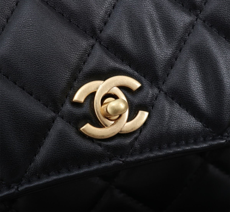 Chanel Shopping Bags